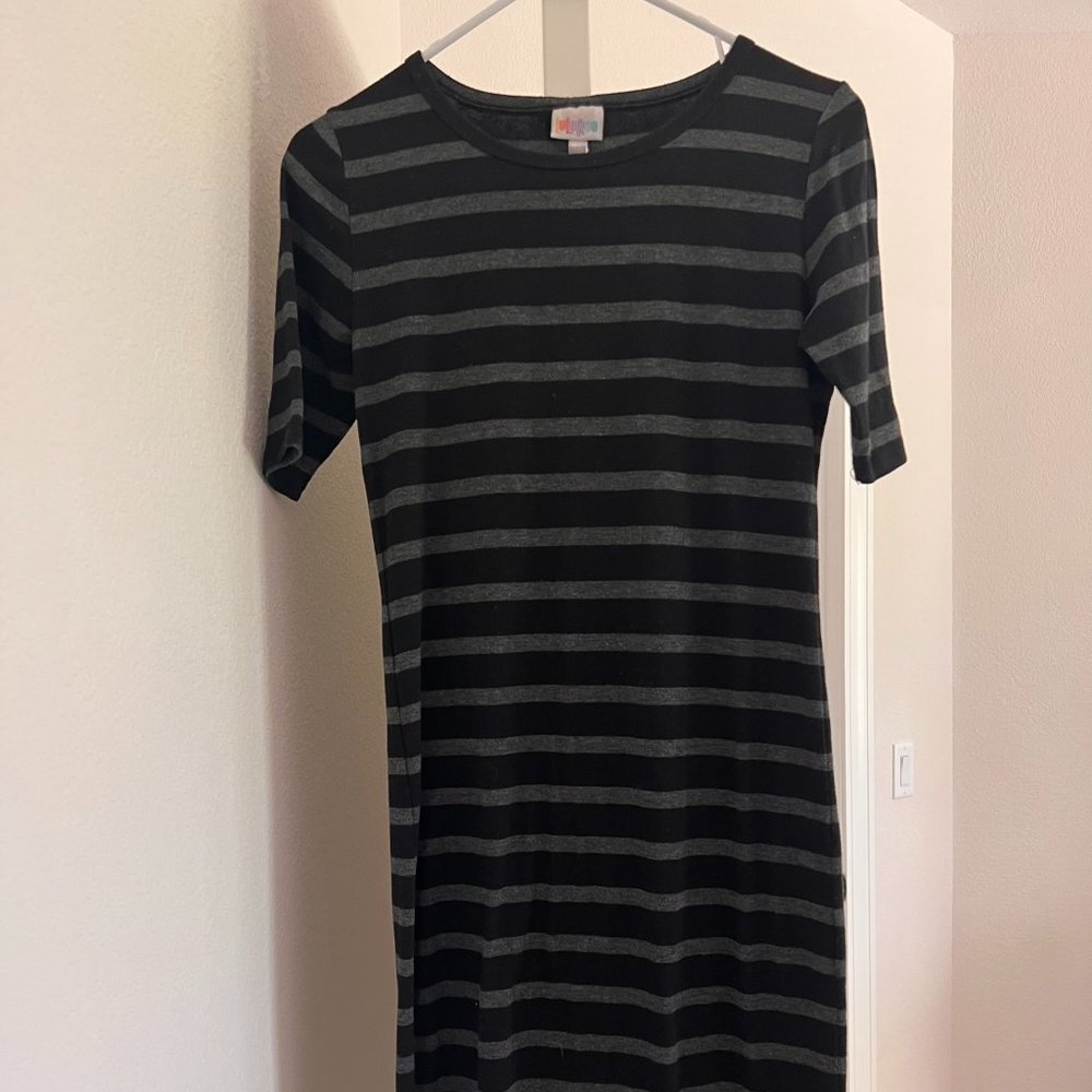 LULAROE Julia Black Gray Striped T-Shirt Dress XS